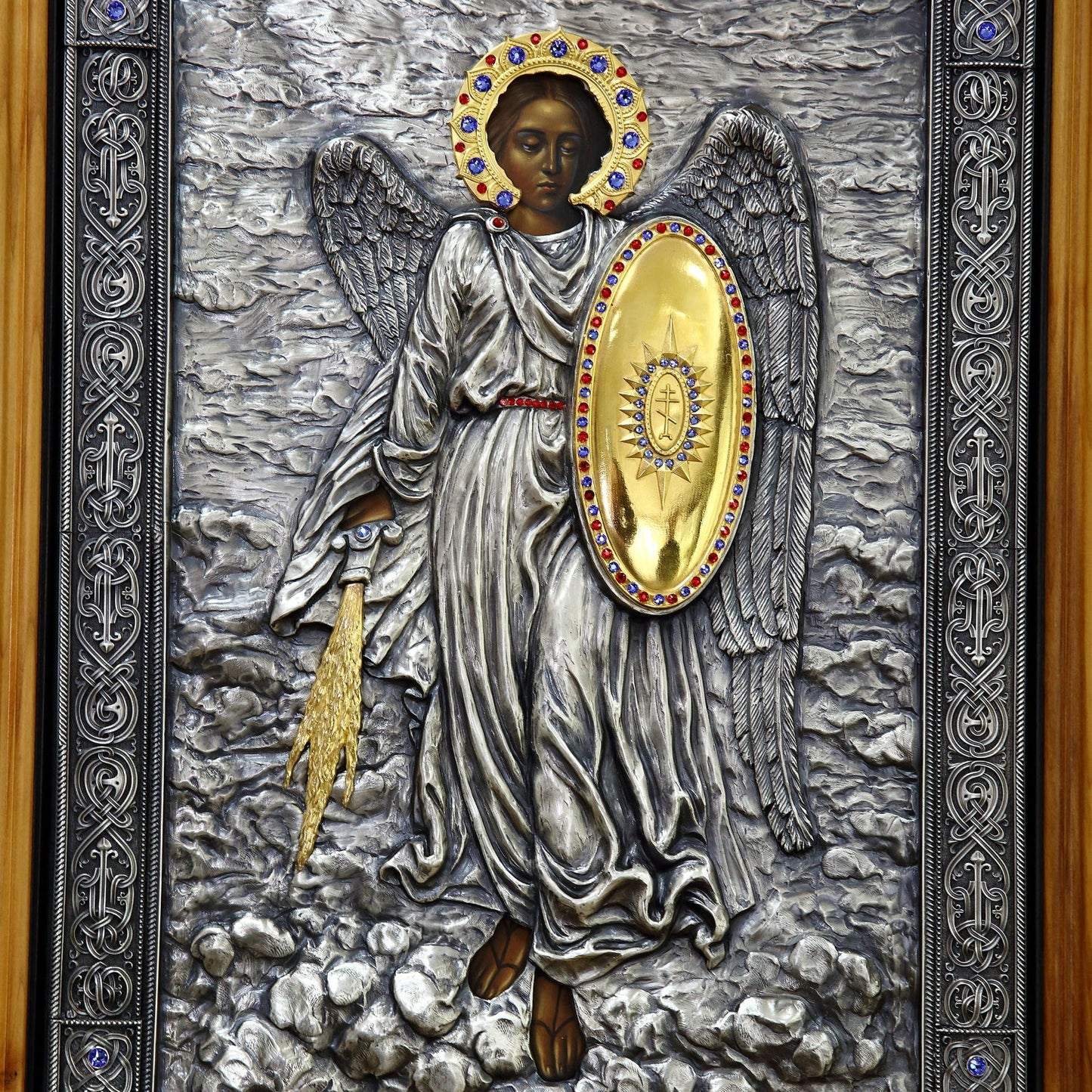 Icoana Sfântul Arhanghel Mihail la pret de 4850 RON, arhanghel mihail, arhanghelul mihail icoana, ferecate, icoana arhanghel mihail, icoana arhanghelul mihail, icoane, sf arhanghel mihail, sf arhanghel mihail si gavril, sf arhangheli mihail si gavril