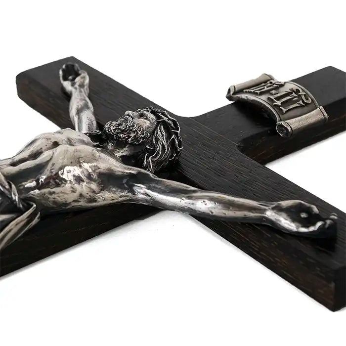categoria crucifixe de perete 