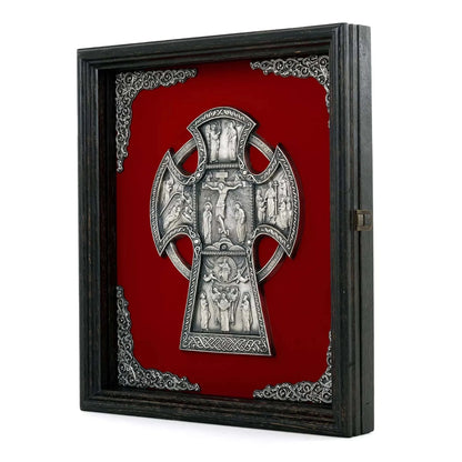 Crucifix în ramă K05.1 la pret de 1160 RON, cruce, cruce ortodoxa, cruce ortodoxa model, crucifix, crucifix ortodox, crucifixul, modele de cruci ortodoxe