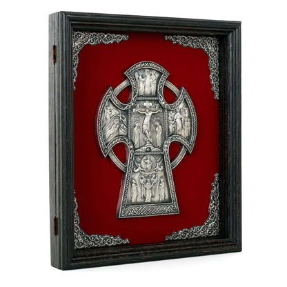 Crucifix în ramă K05.1 la pret de 1160 RON, cruce, cruce ortodoxa, cruce ortodoxa model, crucifix, crucifix ortodox, crucifixul, modele de cruci ortodoxe