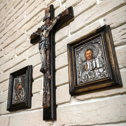 Crucifix de perete K03.1 la pret de 1680 RON, cruce, cruce ortodoxa, cruce ortodoxa model, crucifix, crucifix ortodox, crucifixul, modele de cruci ortodoxe